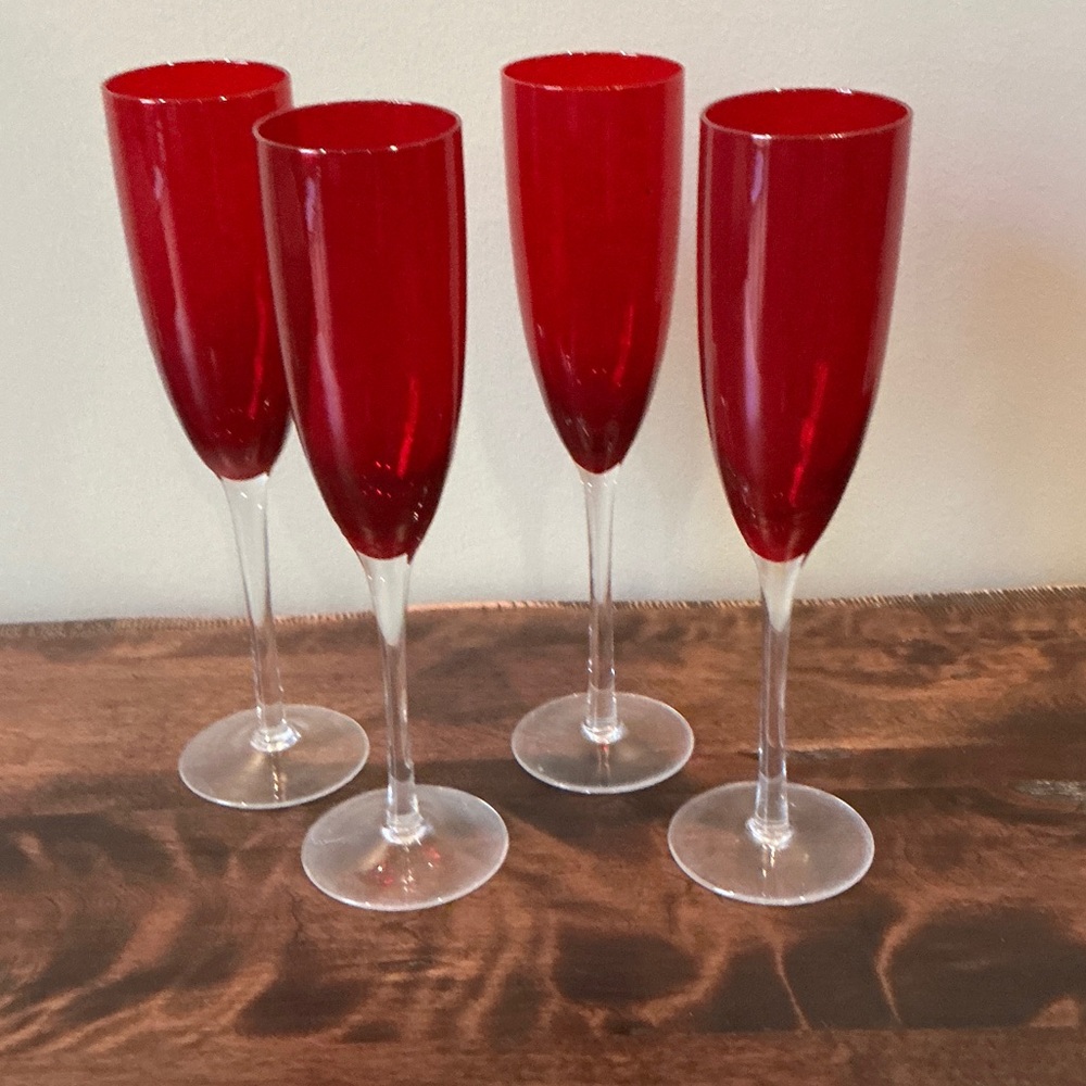 Pottery Barn Ruby Red Champagne Flutes